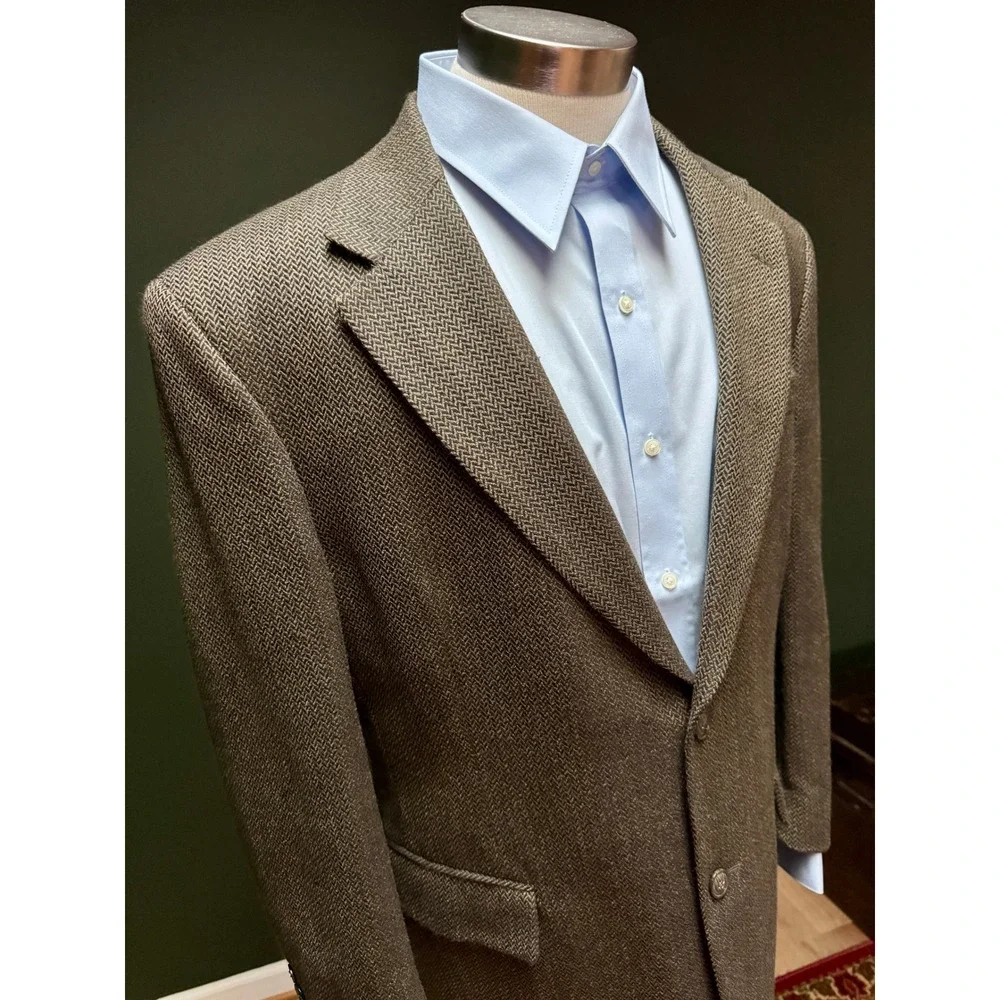 Jos. A. Bank Men's Brown Wool Cashmere Herringbone Tweed Two Button Blazer 41R